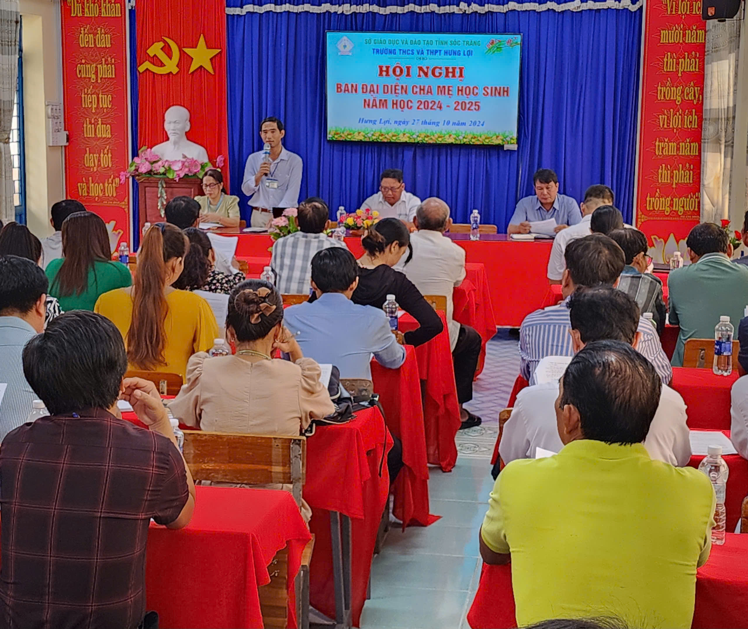 HỘI NGHỊ BAN ĐẠI DIỆN CHA MẸ HỌC SINH TRƯỜNG THCS VÀ THPT HƯNG LỢI NĂM HỌC 2024-2025