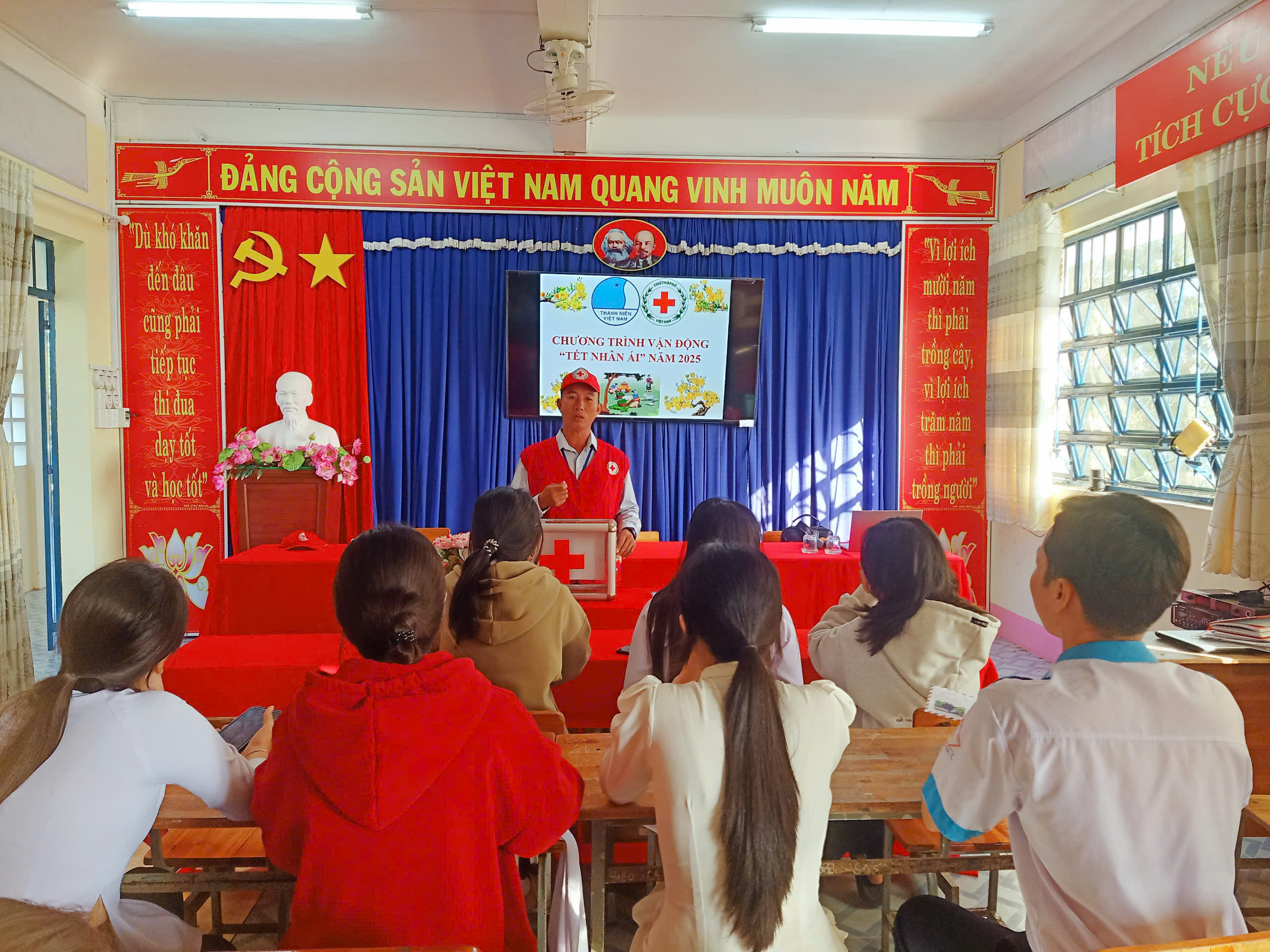 Hội Chữ Thập Đỏ triển khai phong trào TẾT NHÂN ÁI