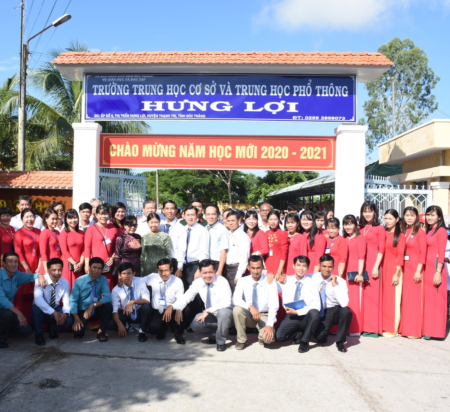 Sơ lược về Trường THCS và THPT Hưng Lợi